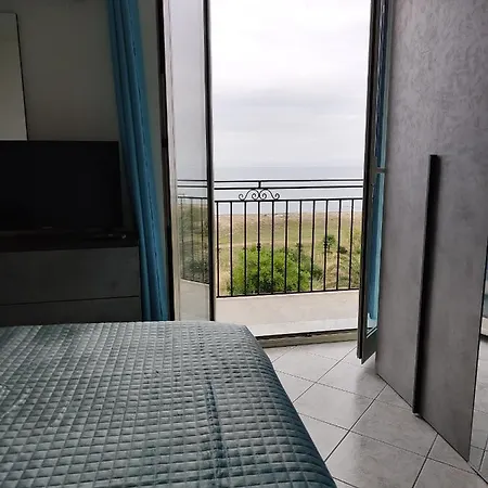 Casa Jose Mare Палермо