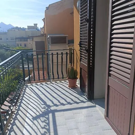 Casa Jose Mare * Палермо